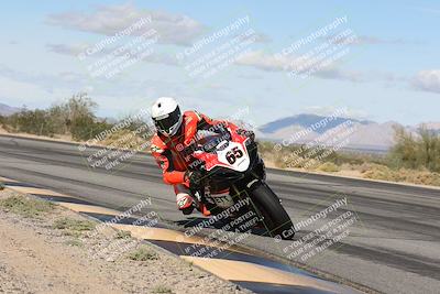 media/Nov-16-2025-Race Pace (Sun) [[8c5fa54630]]/Non Verified Riders (1st 20 Minutes)/3-Turn 3 Inside (11am)/